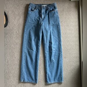 Levis High Waisted Straight Leg Jeans size 27